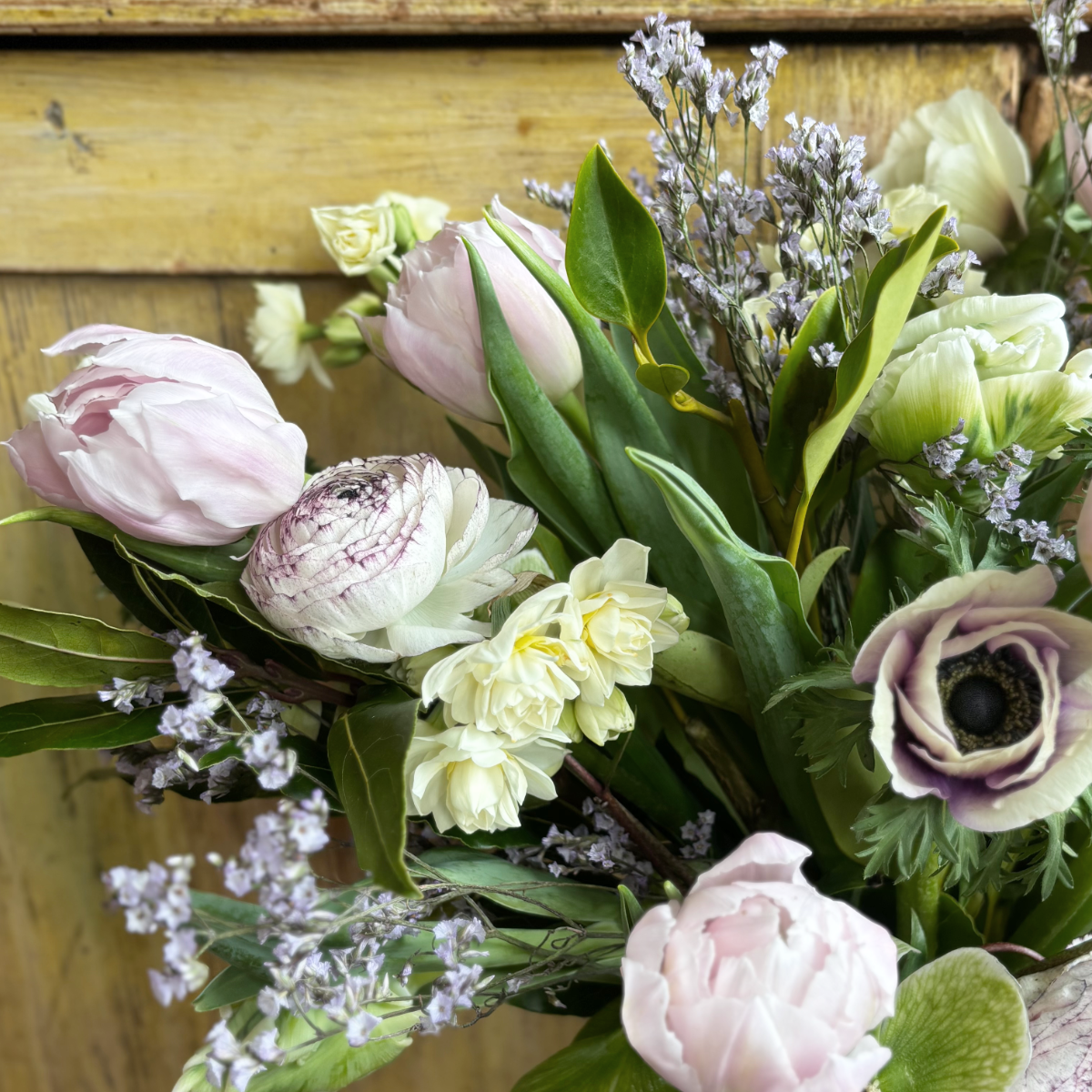 Seasonal Bouquet - Pastel