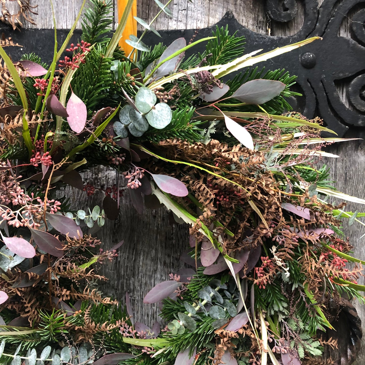 Christmas Wreath Making Workshop - The Royal Oak, Whatcote - Monday 25th November - 6pm-9pm